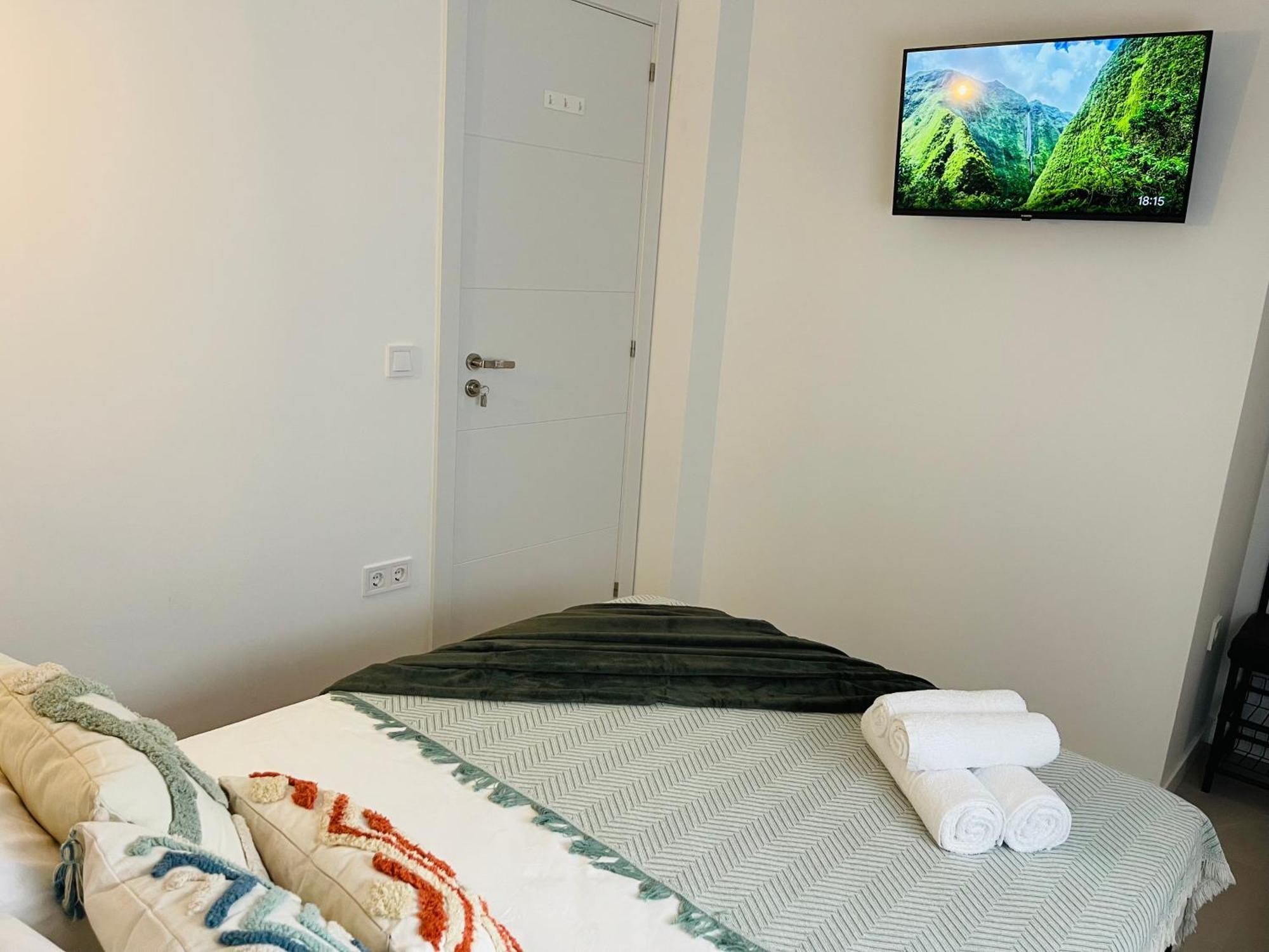 Solaz Malaga, Shared Apartment Exterior photo