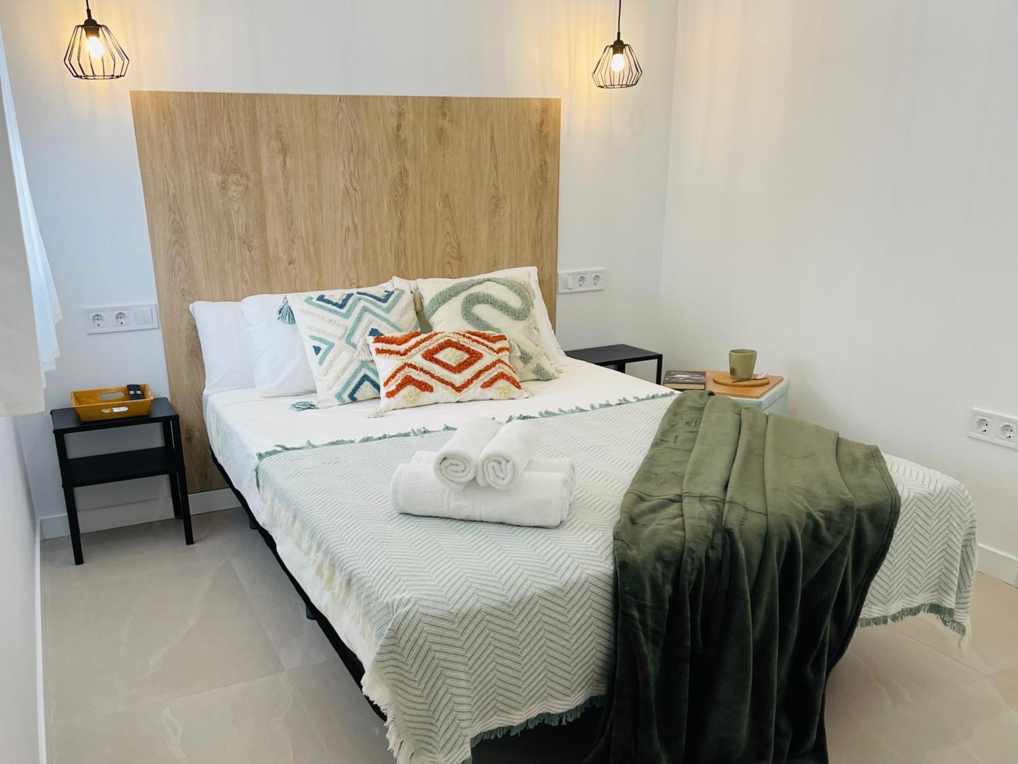 Solaz Malaga, Shared Apartment Exterior photo
