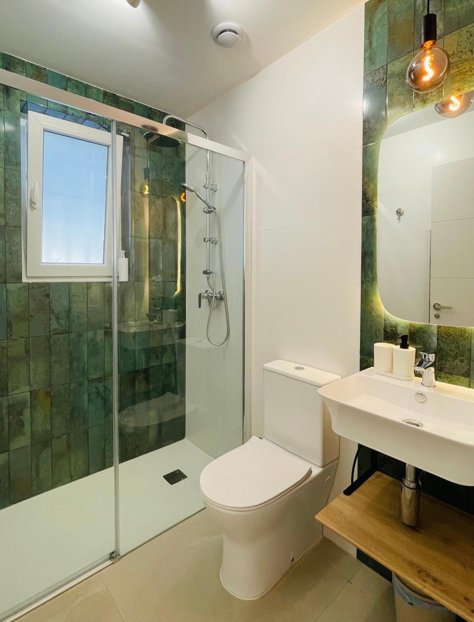 Solaz Malaga, Shared Apartment Exterior photo